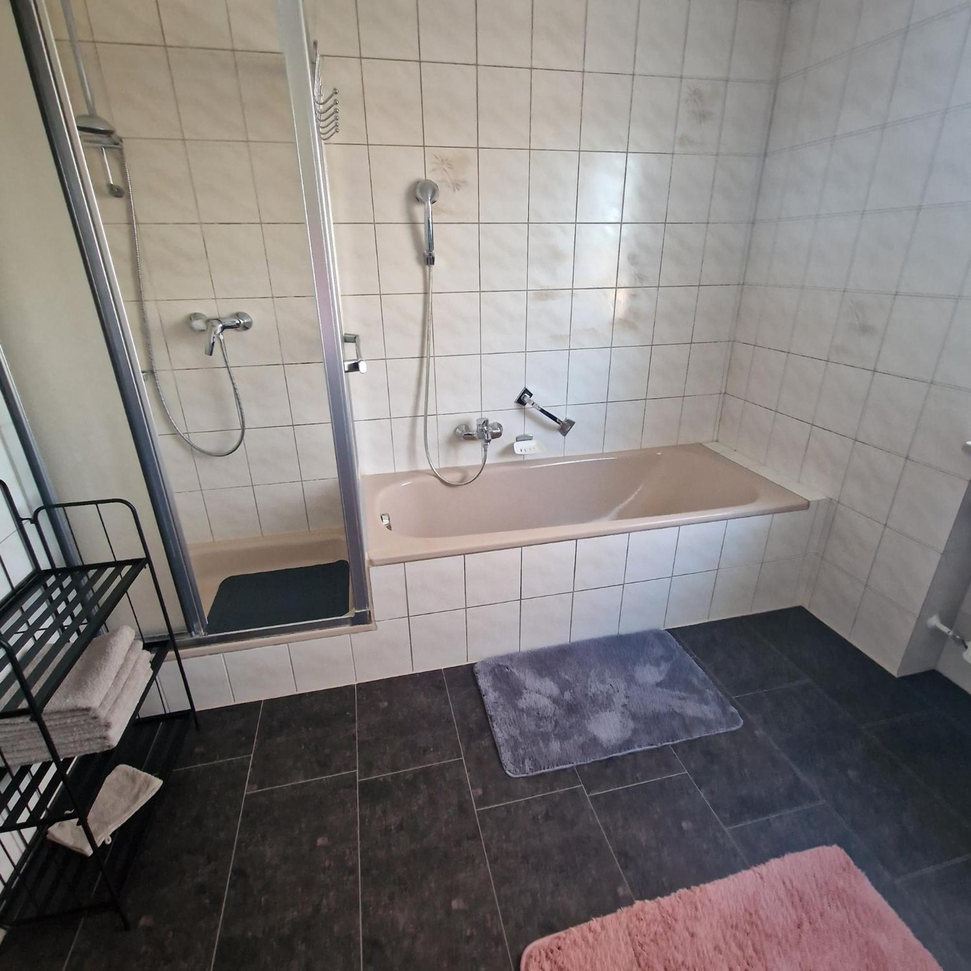 Fraenkisch Wohnen Bei Mela Apartment Litzendorf Bagian luar foto