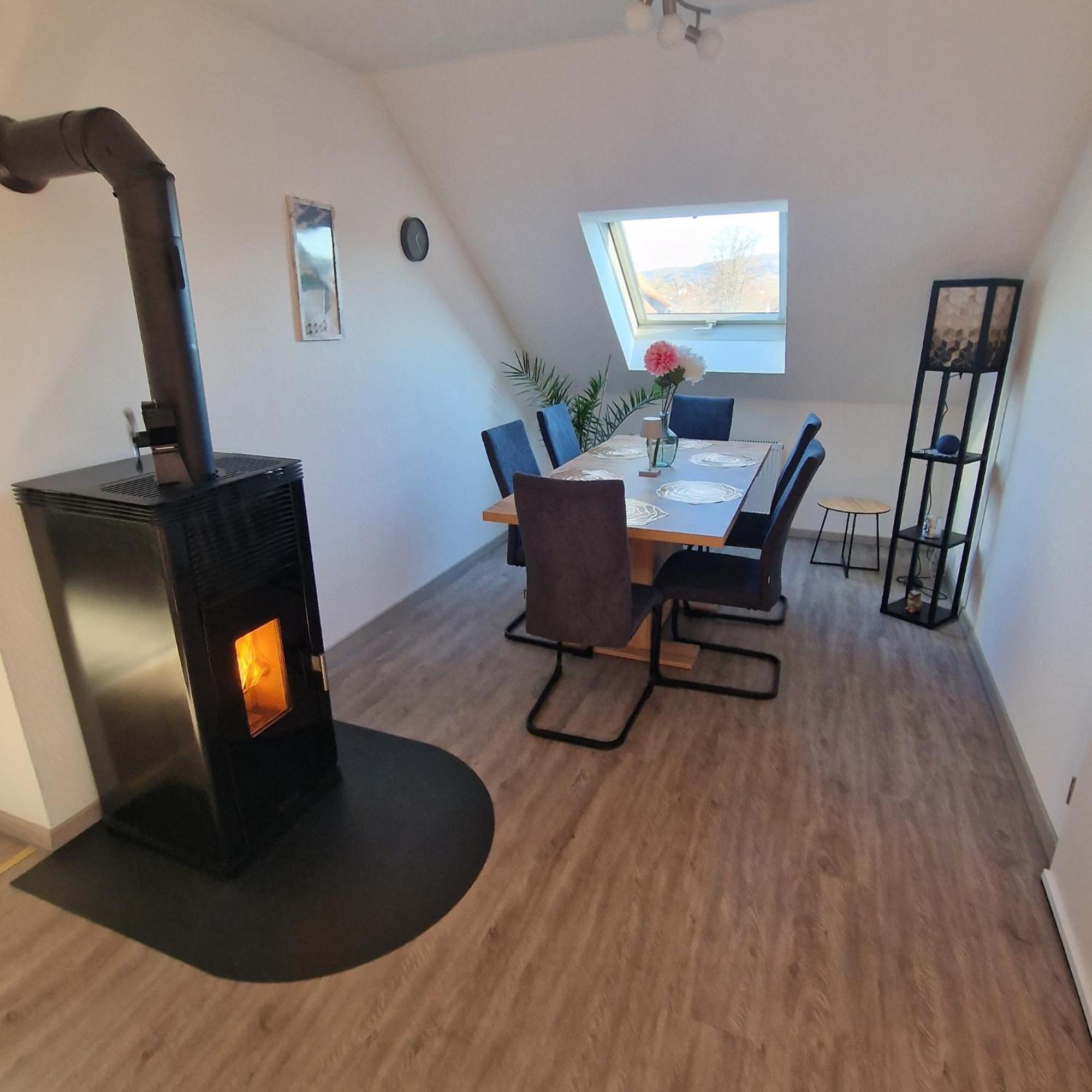 Fraenkisch Wohnen Bei Mela Apartment Litzendorf Bagian luar foto